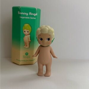 Vegetable Series Figure - Cream and Green